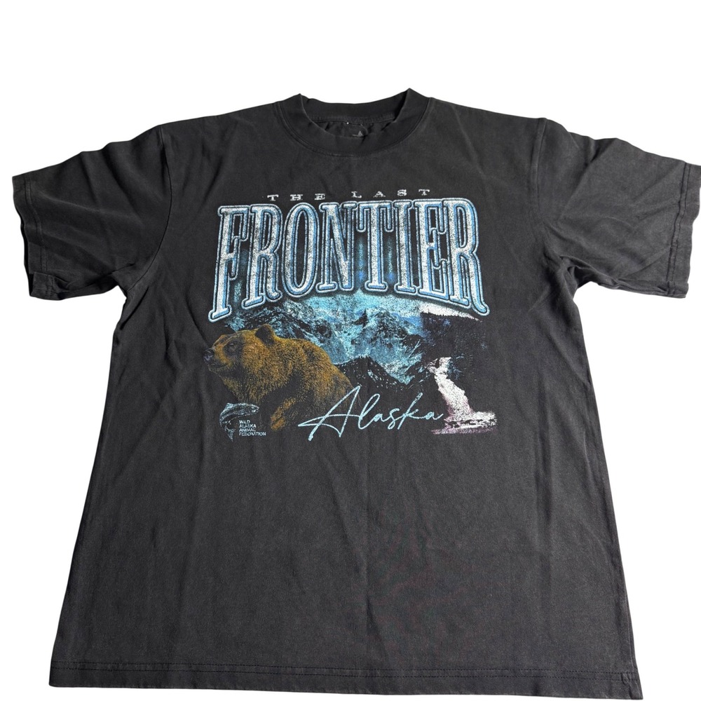 Alpha Collective The Last Frontier Alaska Grizzly Bear Graphic T-Shirt Black S